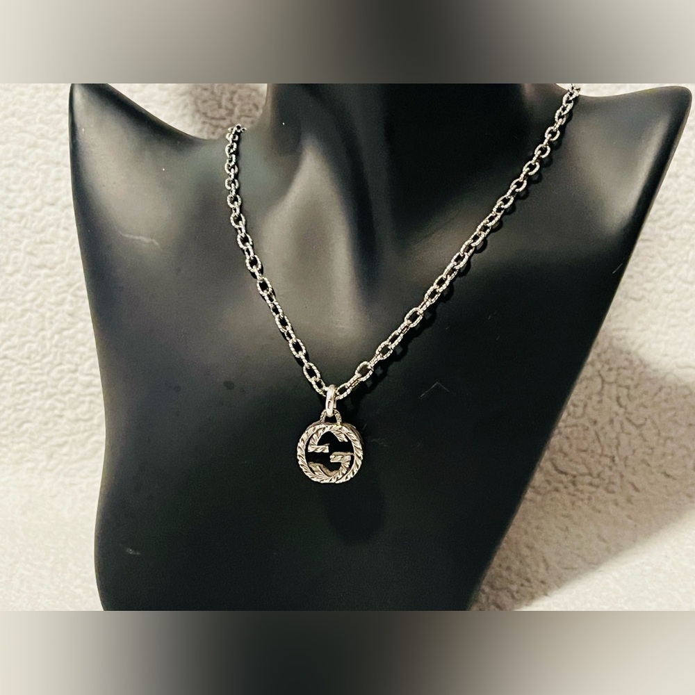Gucci Interlocking G Arabesque925 Silver Necklace - Picture 7 of 12